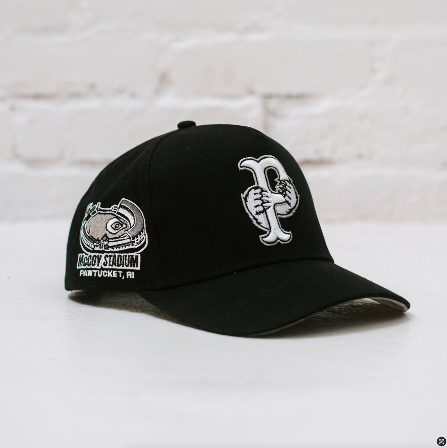 Aone Paw Sox reimagined snapback (black)